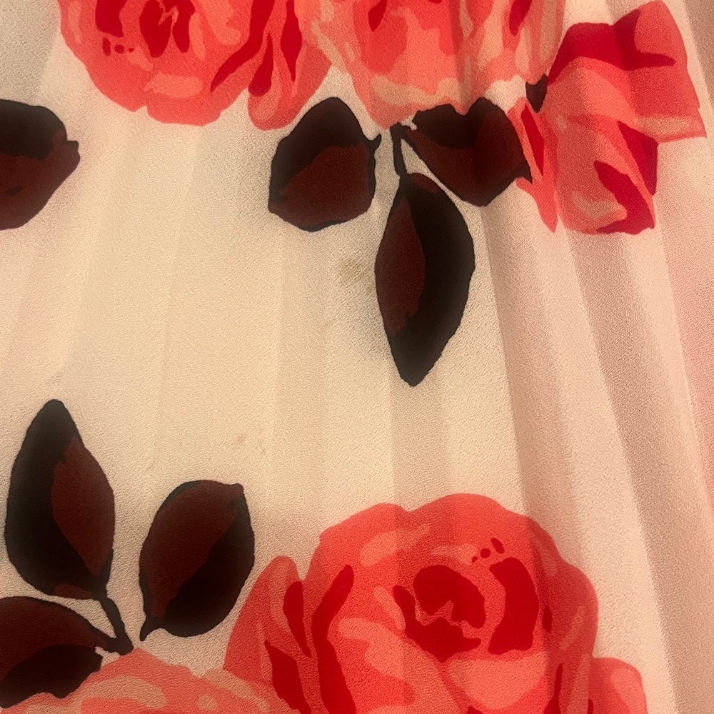 Kate Spade Red and White Floral Midi Skirt - Picture 4 of 7